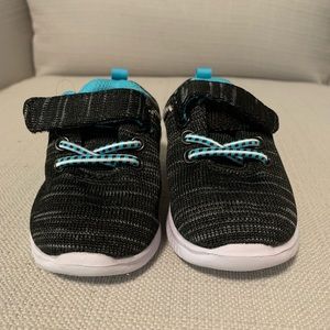 Toddler shoes